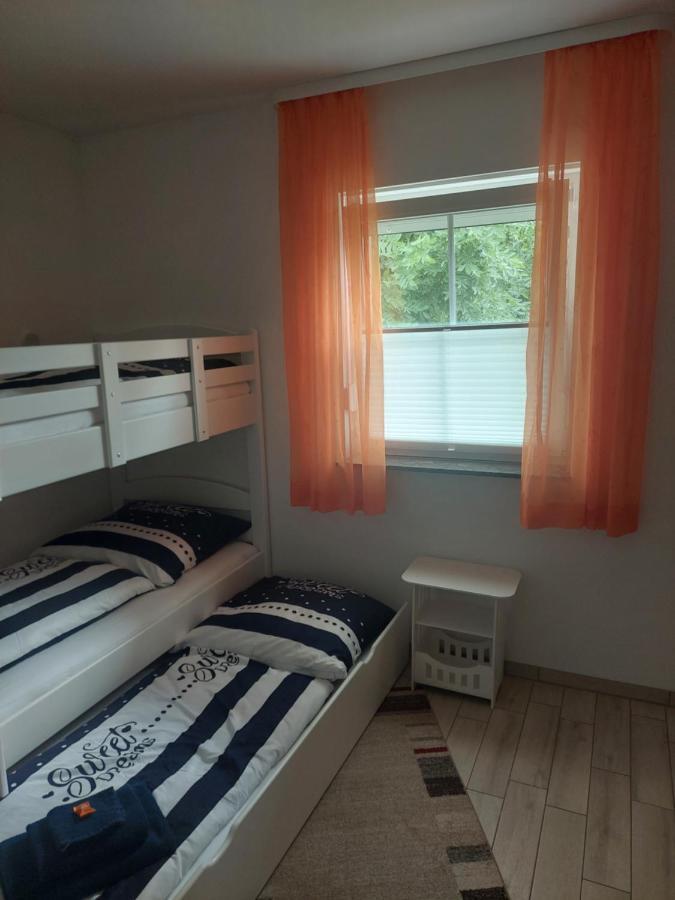 Ferienhaus Kleine Auszeit Creuzburg Bagian luar foto
